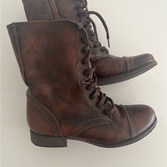 Steve Madden lace up boots - combat boots with a size zipper - Picture 4 of 11